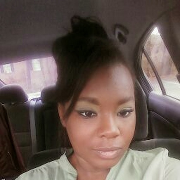 Meet your Posher, Michelle - Picture 1 of 1